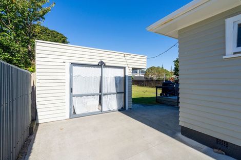 Photo of property in 14 Tawa Street, Levin, 5510