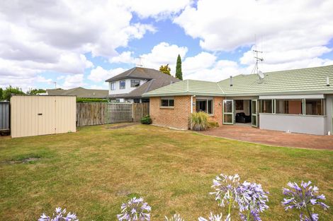 Photo of property in 20 Admiral Crescent, Flagstaff, Hamilton, 3210
