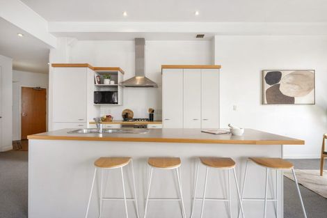 Photo of property in 9/37 Majoribanks Street, Mount Victoria, Wellington, 6011