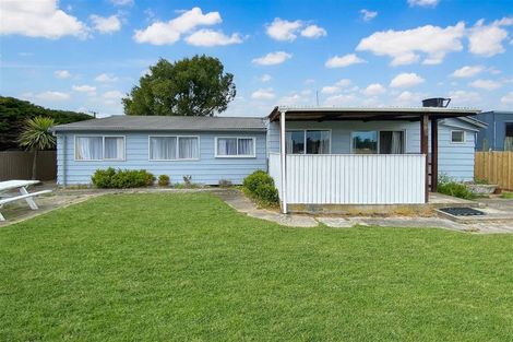 Photo of property in 425 Kainga Road, Brooklands, Christchurch, 8083