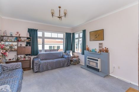 Photo of property in 154a Winchester Street, Levin, 5510