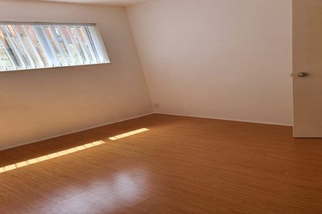 Photo of property in 23a Laurina Road, Sunnynook, Auckland, 0620