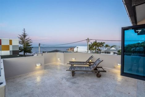 Photo of property in 1/60 Milford Road, Milford, Auckland, 0620