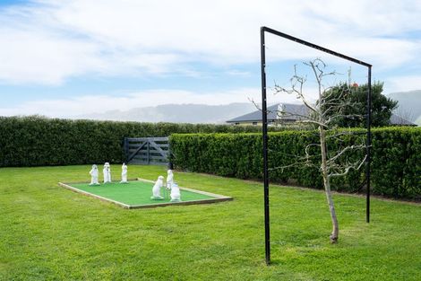 Photo of property in 9 Ruapai Drive, Levin, 5571