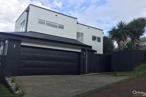 Photo of property in 1/64 Gosford Drive, Botany Downs, Auckland, 2010