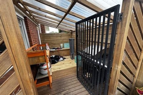 Photo of property in 49 Mack Place, Red Hill, Papakura, 2110