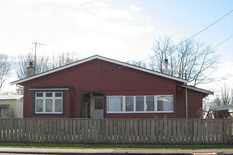 Photo of property in 23 Francis Drake Street, Waipukurau, 4200