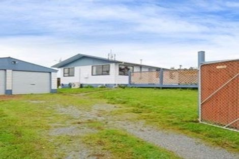 Photo of property in 87 Kingsley Street, Stokes Valley, Lower Hutt, 5019