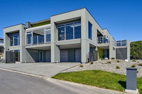 Photo of property in 141 Endeavour Drive, Whitby, Porirua, 5024