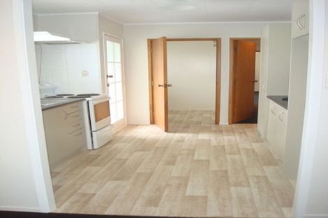 Photo of property in 21 Aberfeldy Avenue, Highland Park, Auckland, 2010
