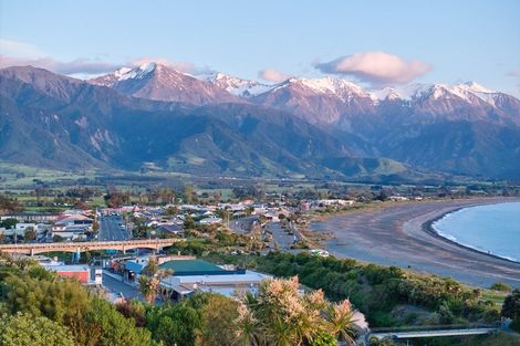 Photo of property in 12 Deal Street, Kaikoura, 7300