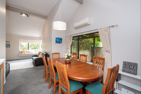 Photo of property in 7 Penlington Place, Havelock North, 4130