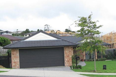 Photo of property in 14 Lake Panorama Drive, Henderson, Auckland, 0612