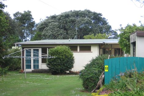 Photo of property in 8 Roretana Drive, Athenree, Katikati, 3177