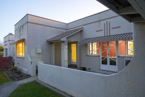 Photo of property in 8 Russell Street, Palmerston North, 4414