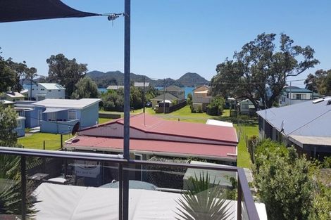 Photo of property in 14 Omutu Street, Oakura, Hikurangi, 0184