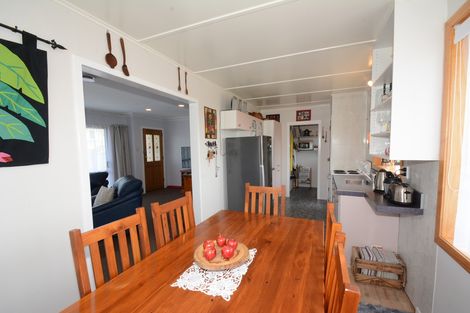 Photo of property in 296 Brockville Road, Brockville, Dunedin, 9011