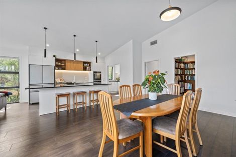 Photo of property in 2 Odlin Lane, Red Beach, 0932