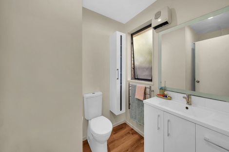 Photo of property in 32a Berkshire Drive, Avonhead, Christchurch, 8042