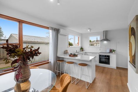 Photo of property in 250b Harewood Road, Bishopdale, Christchurch, 8053