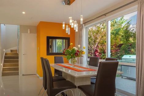 Photo of property in 15 Roadley Avenue, Sunnyhills, Auckland, 2010