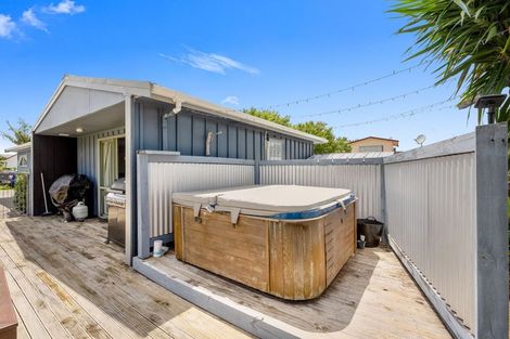 Photo of property in 64a Robinson Road, Whitianga, 3510