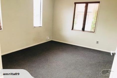 Photo of property in 160 Charles Prevost Drive, The Gardens, Auckland, 2105