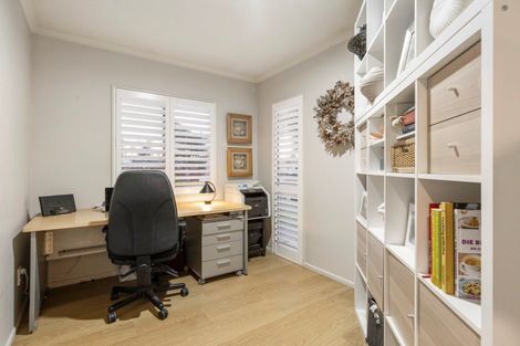 Photo of property in 81 Katerini Grove, Papamoa Beach, Papamoa, 3118