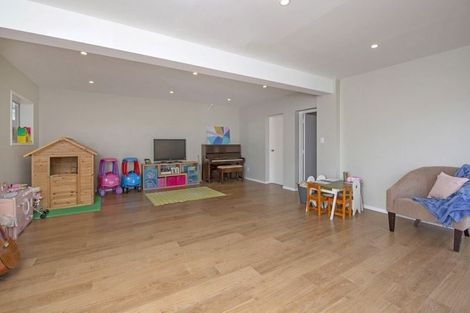 Photo of property in 10 Te Anau Place, Glenview, Hamilton, 3206