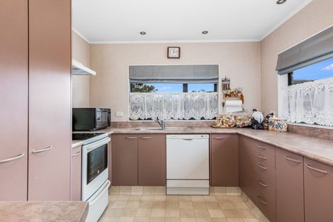 Photo of property in 11a Beauchamp Street, Tawa, Wellington, 5028