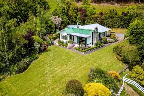 Photo of property in 128 Mangatarata Road, Waipukurau, 4285