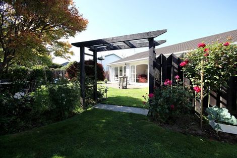 Photo of property in 30 Cruickshank Crescent, Rosedale, Invercargill, 9810