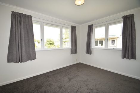 Photo of property in 4 Woodford Avenue, Henderson, Auckland, 0610