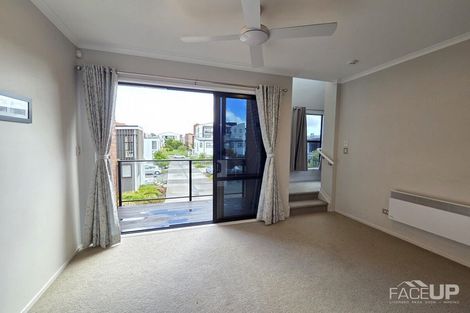 Photo of property in 13 William Stratton Lane, Hobsonville, Auckland, 0616