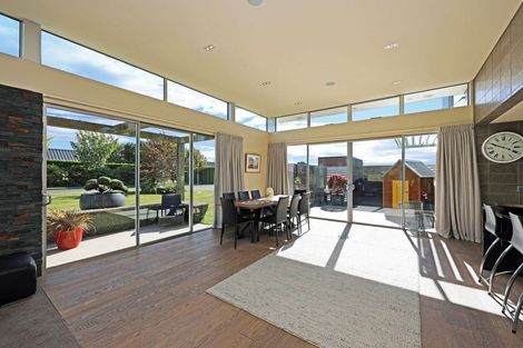 Photo of property in 141 Awamoa Road, Holmes Hill, Oamaru, 9401