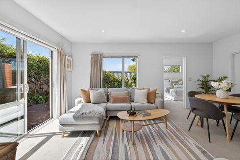 Photo of property in 10 Streamside Court, Woolston, Christchurch, 8062