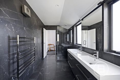 Photo of property in 9 Falconer Rise, Jacks Point, Queenstown, 9371