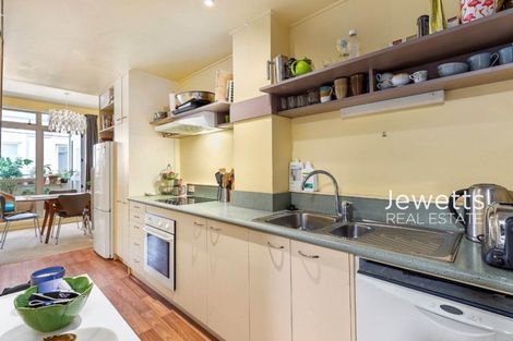 Photo of property in Dixonlane Apartments, 8/7 Feltex Lane, Te Aro, Wellington, 6011
