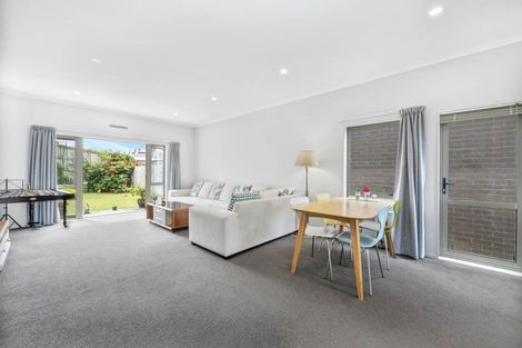 Photo of property in 48 Kaimoana Street, Weymouth, Auckland, 2103