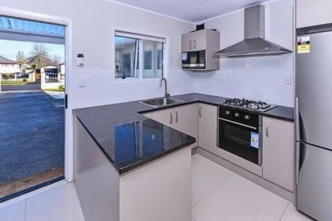 Photo of property in 27 Penion Drive, Flat Bush, Auckland, 2023