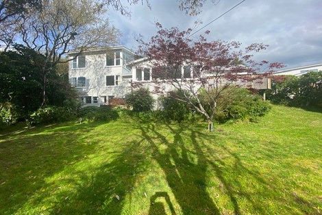 Photo of property in 24 Ngaumatau Road, Point Howard, Lower Hutt, 5013