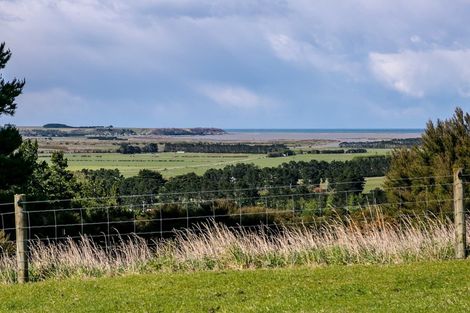 Photo of property in 2943a Western Lake Road, Western Lake, Featherston, 5773