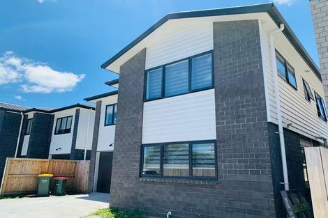 Photo of property in 73b Clevedon Road, Papakura, 2110