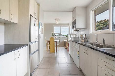 Photo of property in 15 Cherry Road, Bucklands Beach, Auckland, 2014