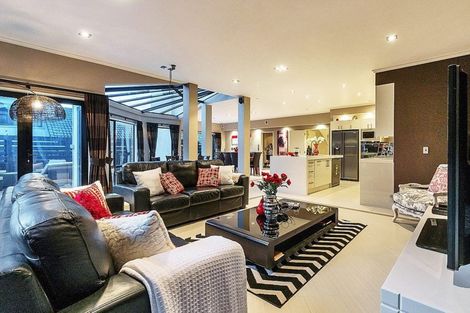 Photo of property in 9 Elias Court, The Gardens, Auckland, 2105