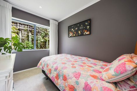 Photo of property in 36 Kath Hopper Drive, Orewa, 0931