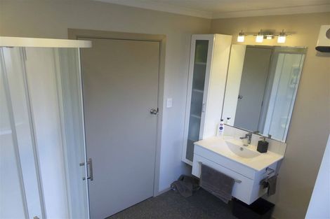 Photo of property in 11 Chesney Street, Heidelberg, Invercargill, 9812