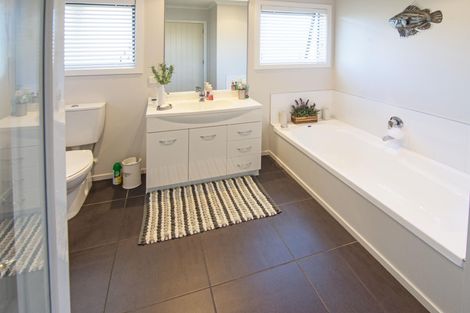 Photo of property in 34 Sussex Street, Masterton, 5810