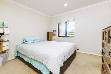 Photo of property in 35 Parkhaven Drive, Rosehill, Papakura, 2113