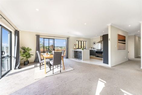 Photo of property in 62 Jeffs Road, Dairy Flat, Albany, 0794